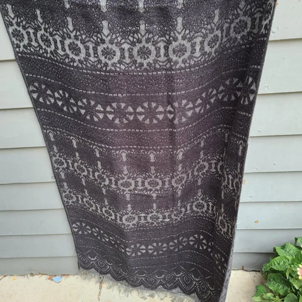 Merona Acrylic Black Gray Scarf Wrap